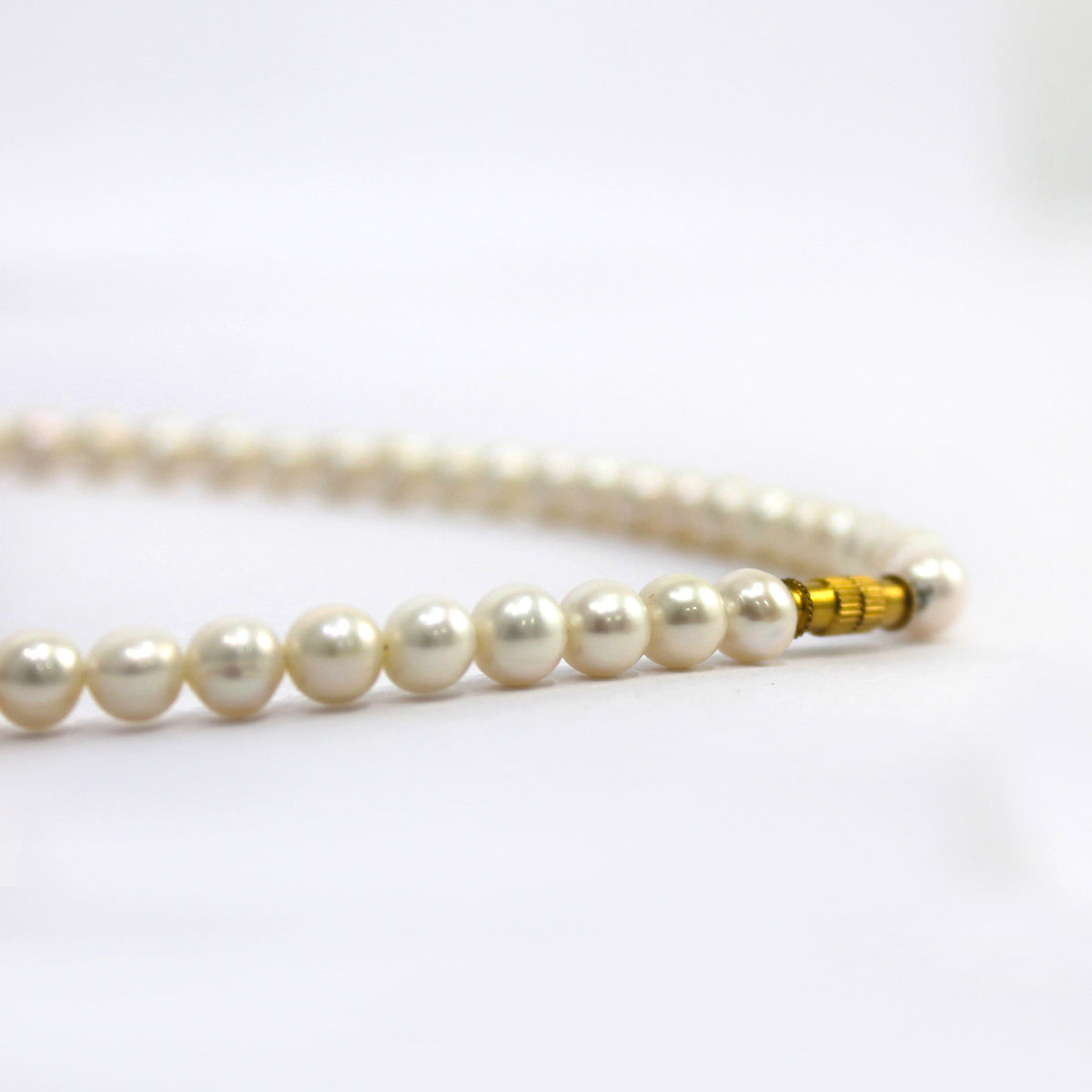 White Colour Freshwarter Rounded pearl necklace-Maya Bazaar